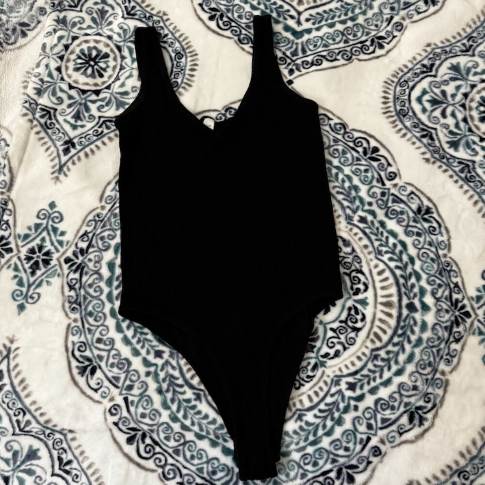 Aura Ribbed Bodysuit